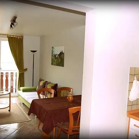 Roudenhaff Guestfarm 3*